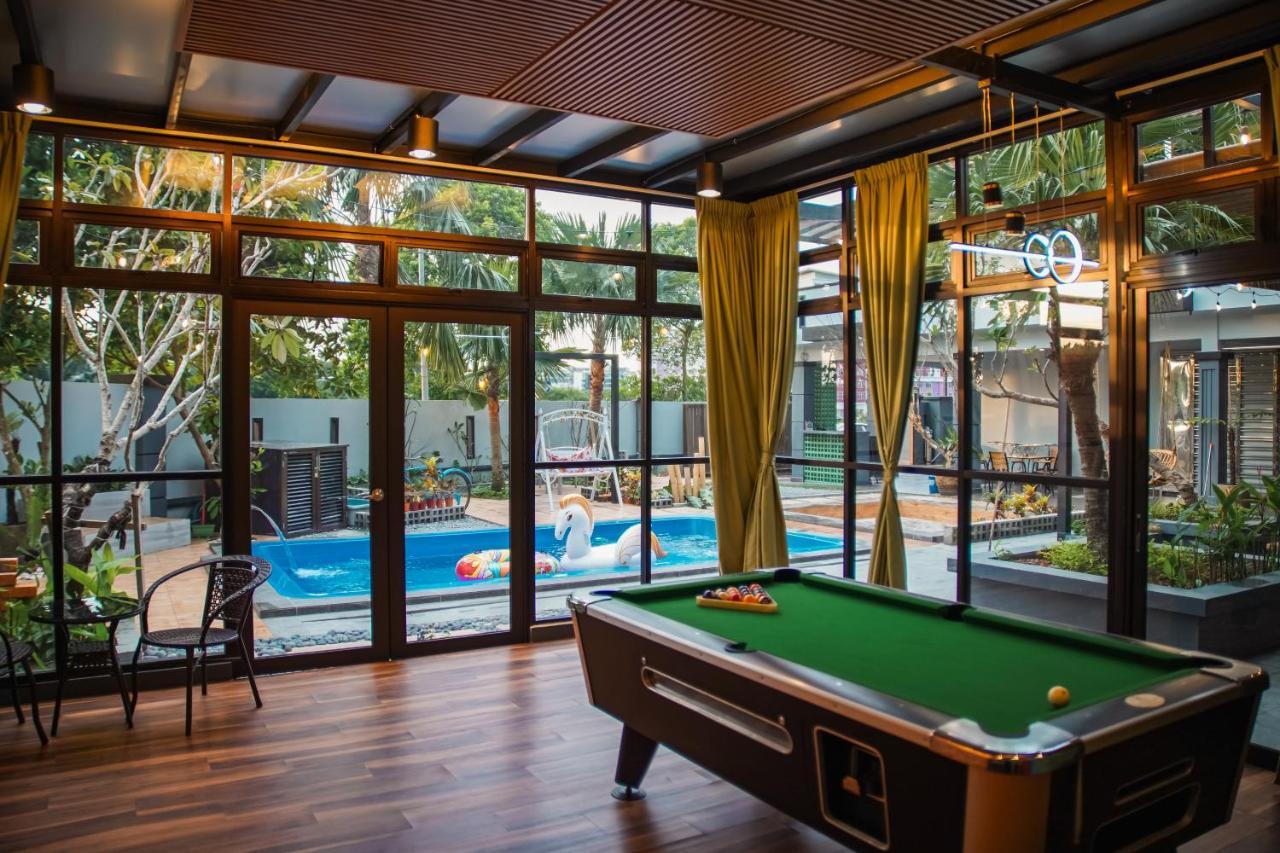 The Uniique Haus - Johor 1St Staycation Water Dining Experience Джохор Бахру Екстериор снимка